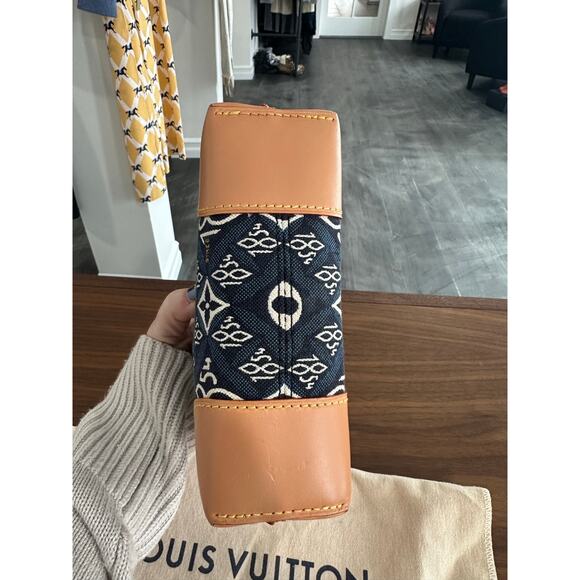 Louis Vuitton Limited Edition Jacquard Since 1854 Monogram Cosmetic Pouch - Picture 8 of 10